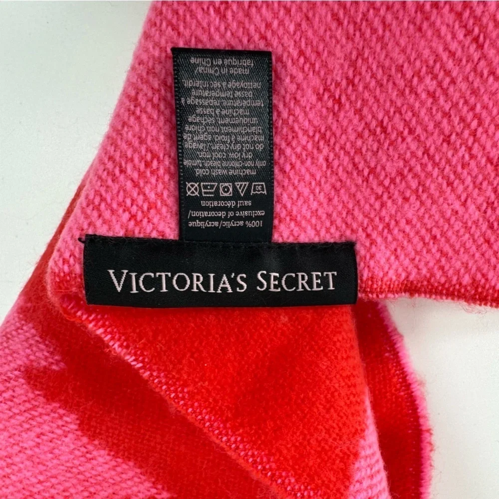 Victoria Secret fun Spell out‎ Scarf with Fringe